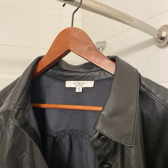 Cleo Black Leather Cropped Jacket - Picture 3 of 3